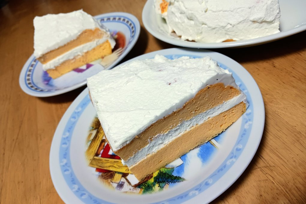 肉食フレッシュクリームケーキ